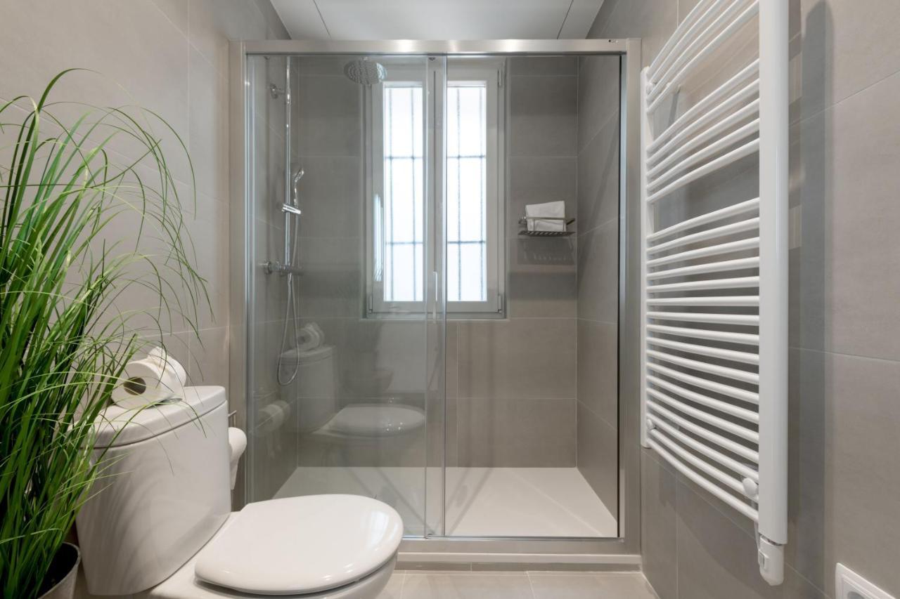 1 Bedroom 1 Bathroom- Lavapies- Minty Stay- Ave Maria Madrid Exterior foto